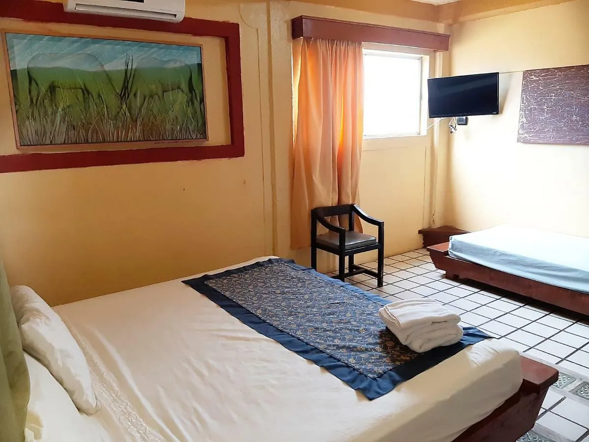 Bed and Breakfast Hostal Vallarta Suites Πουέρτο Βαγιάρτα